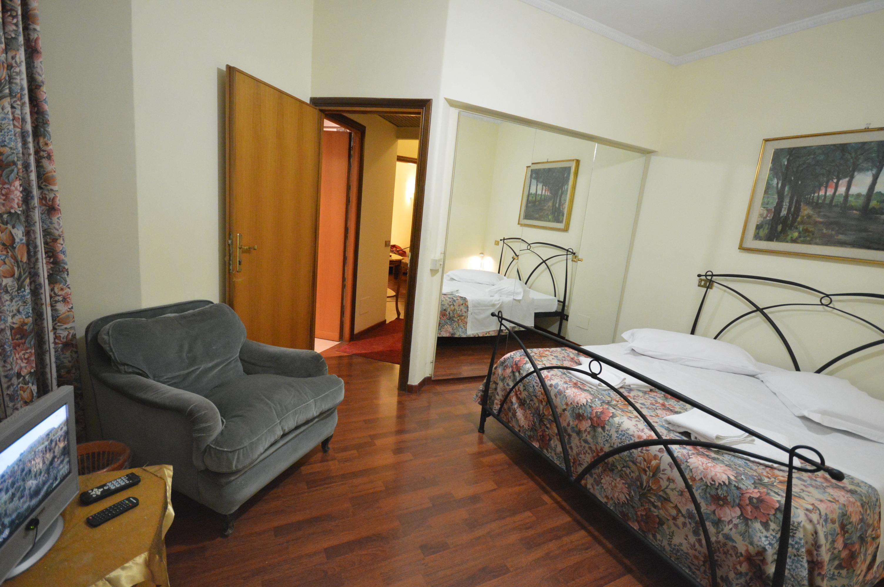 Hotel Alexis Рим Екстериор снимка
